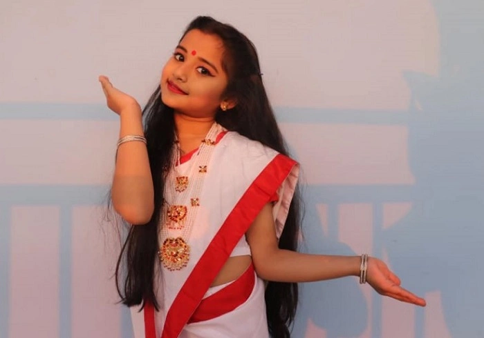 Does Aurra Bhatnagar Badoni 2