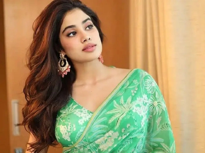 Janhvi Kapoor 8