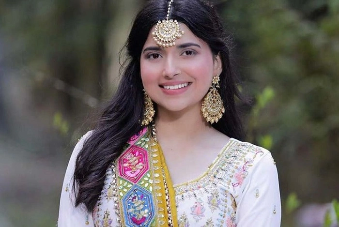 Nimrat Khaira 8