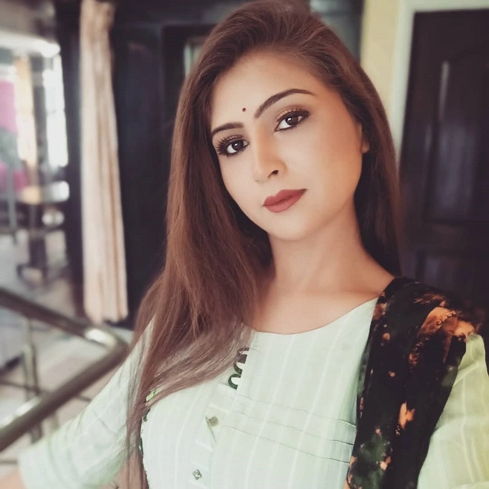 Who Is Hiral Radadiya?