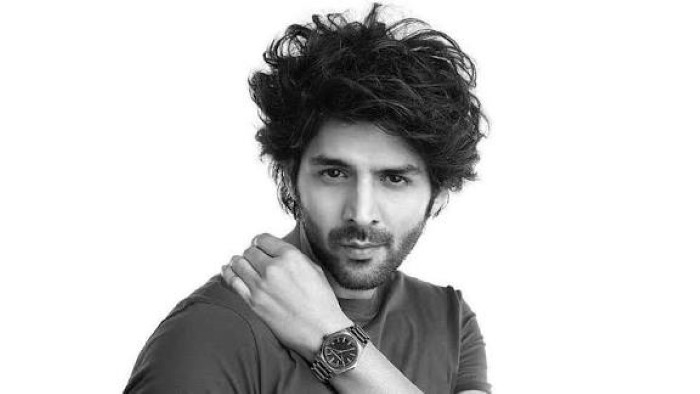 Kartik Aaryan Bio